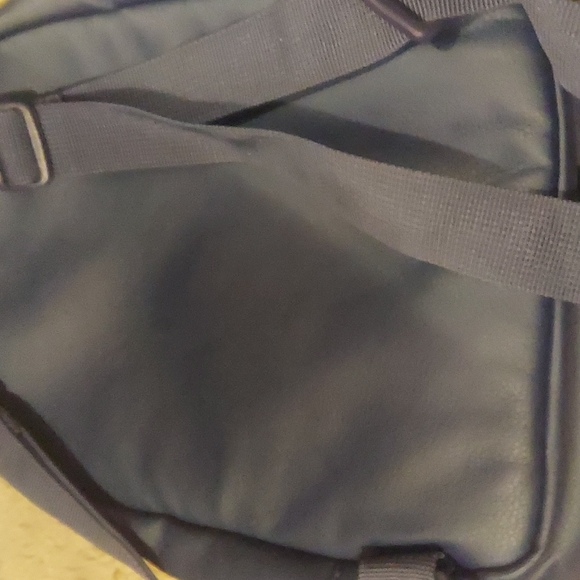 mimi reebok backpack - Picture 2 of 3